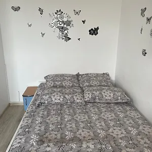 Apartament Ianis, Bucureşti